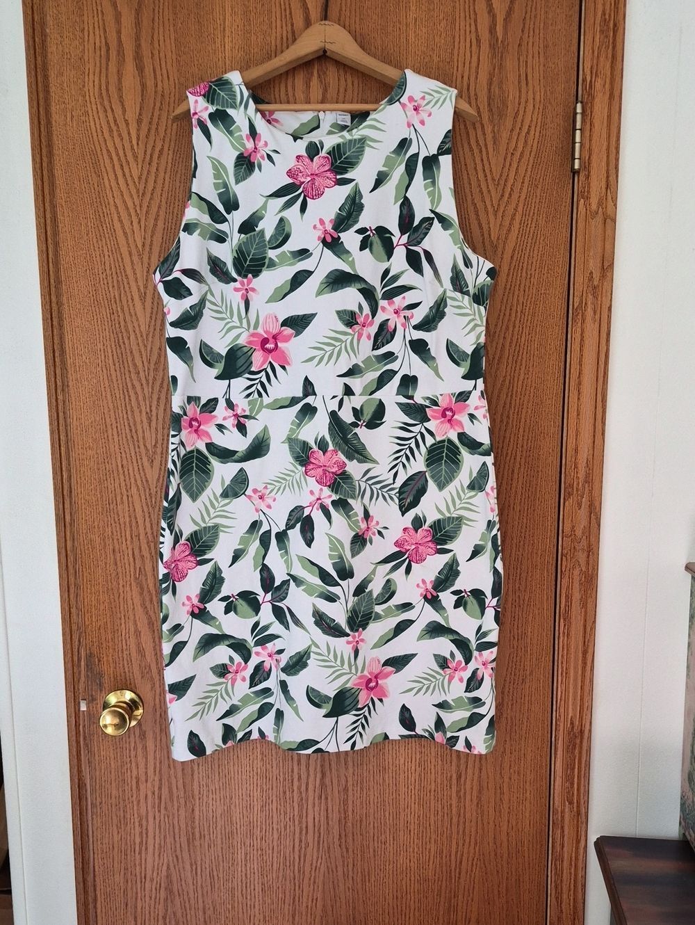 Gorgeous Old Navy Floral Hibiscus Summer Dress Sz XXL